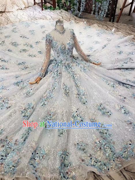 Top Grade Customize Bride Embroidered Blue Flowers Trailing Full Dress Court Princess Wedding Costume for Women