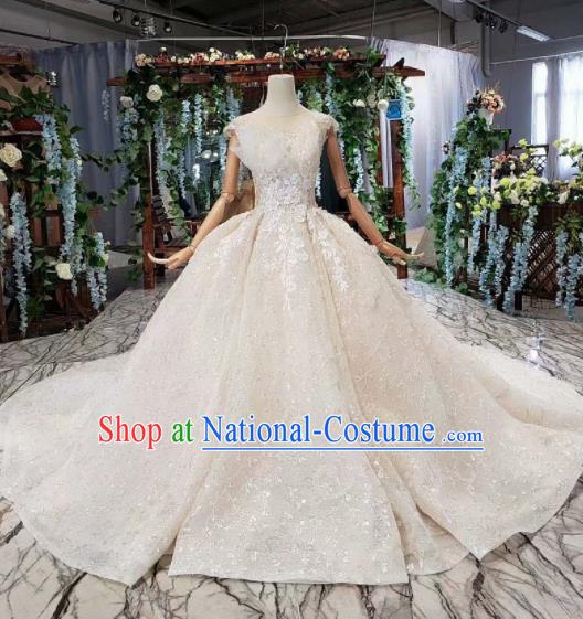 Top Grade Customize Bride Embroidered Flowers White Veil Trailing Full Dress Court Princess Wedding Costume for Women