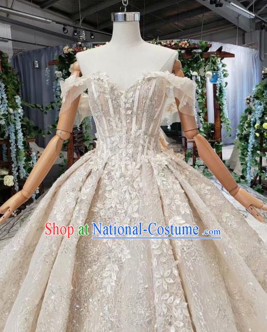 Top Grade Customize Bride Embroidered Trailing Full Dress Court Princess Wedding Costume for Women