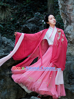 Traditional Chinese Jin Dynasty Royal Princess Hanfu Dress Ancient Court Embroidered Historical Costume for Women