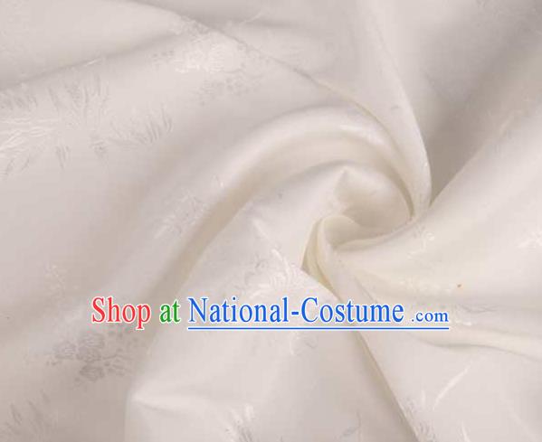 Chinese Classical Chrysanthemum Pattern Design White Brocade Traditional Hanfu Silk Fabric Tang Suit Fabric Material