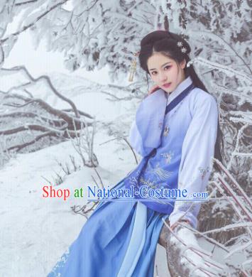 Traditional Chinese Ming Dynasty Aristocratic Lady Embroidered Hanfu Dress Ancient Drama Historical Costume for Women