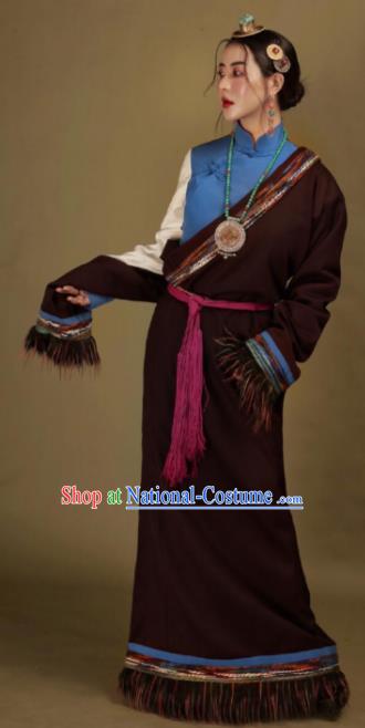 Chinese Traditional Brown Tibetan Robe Zang Nationality Female Dress Ethnic Costume for Women