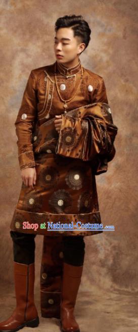 Chinese Traditional Ethnic Bronze Tibetan Robe Zang Nationality Wedding Costume for Men