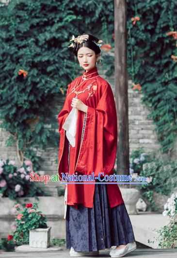 Asian Chinese Ancient Court Queen Embroidered Hanfu Dress Traditional Ming Dynasty Imperial Empress Wedding Historical Costume for Women