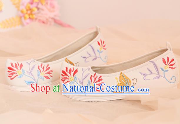 Chinese Traditional Shoes Opera Shoes Hanfu Princess Shoes Embroidered Butterfly White Shoes for Women