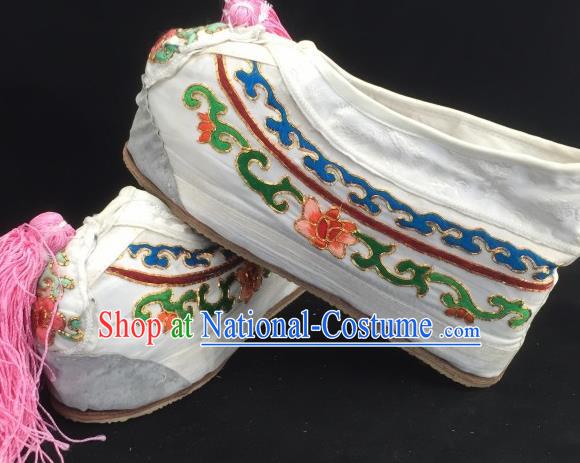 Chinese Ancient Court Princess White Hanfu Shoes Traditional Beijing Opera Diva Embroidered Shoes for Adults