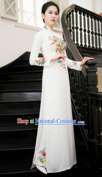 Asian Vietnam Traditional Bride Printing White Dress Vietnamese National Classical Ao Dai Cheongsam for Women