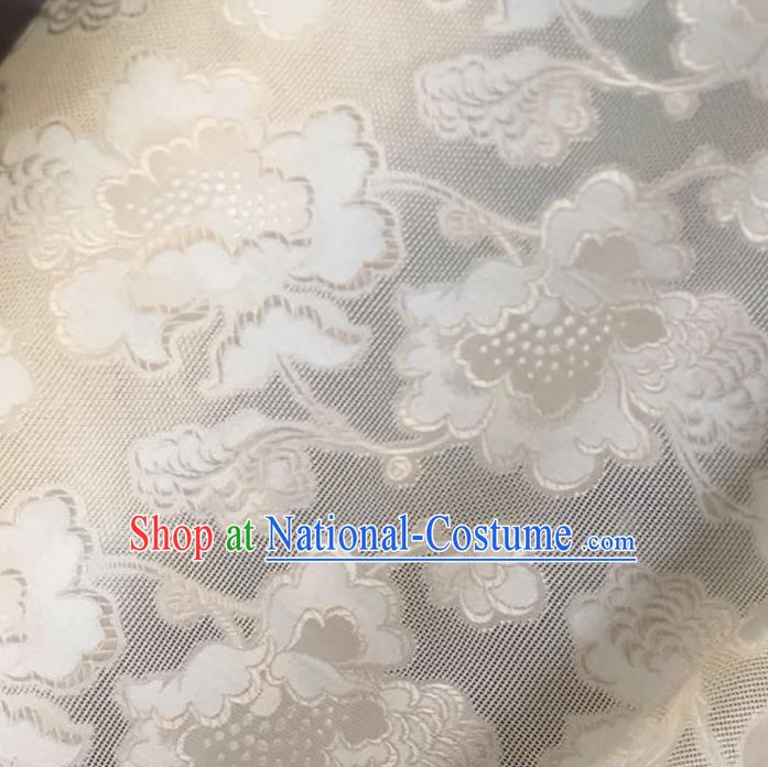 Asian Chinese Classical Twine Flowers Pattern White Satin Drapery Gambiered Guangdong Gauze Brocade Traditional Cheongsam Brocade Silk Fabric