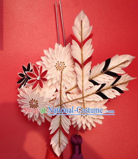 Japanese Geisha Kimono White Chrysanthemum Feather Hair Claw Hairpins Traditional Yamato Hair Accessories for Women