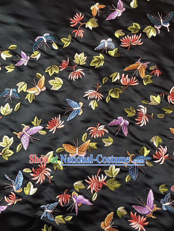 Chinese Handmade Embroidered Butterfly Chrysanthemum Silk Fabric Patch Traditional Embroidery Craft