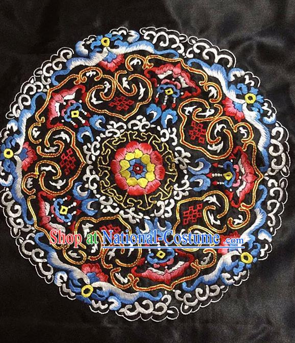 Chinese Handmade Embroidered Flower Silk Fabric Patch Traditional Embroidery Craft