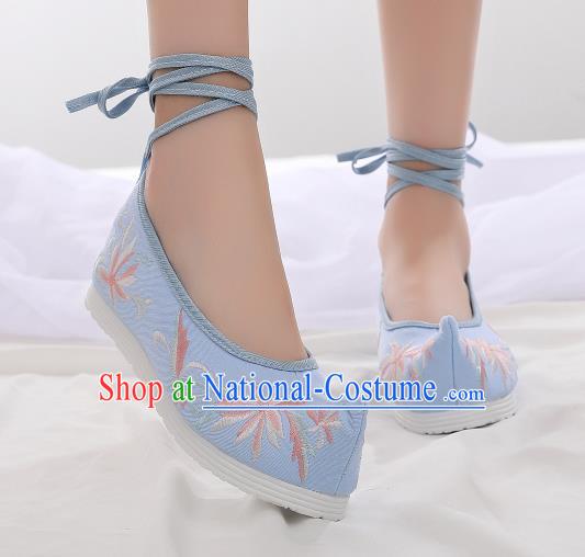 Asian Chinese Traditional Embroidered Chrysanthemum Blue Shoes Hanfu Shoes National Cloth Shoes for Women