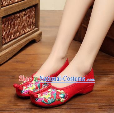 Asian Chinese National Red Embroidered Shoes Dance Cloth Shoes Traditional Hanfu Shoes for Women