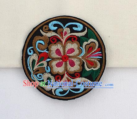 Chinese Ancient Handmade Embroidered Butterfly Flower Round Patch Traditional Embroidery Appliqu Craft for Women