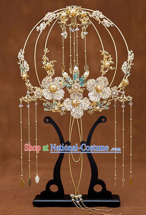 Chinese Traditional Wedding Prop Golden Flowers Tassel Round Fan Ancient Bride Palace Fans for Women