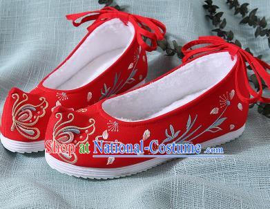 Chinese Handmade Embroidered Butterfly Red Shoes Traditional Ming Dynasty Hanfu Shoes Princess Shoes for Women