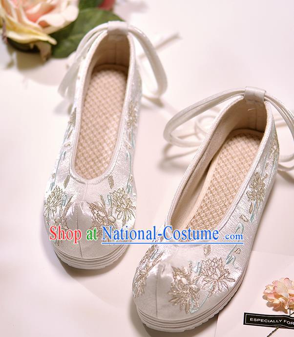 Asian Chinese Embroidered Epiphyllum White Satin Shoes Hanfu Shoes Traditional Opera Shoes Princess Shoes for Women