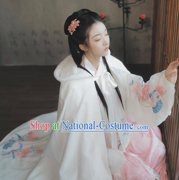 Chinese Ancient Female Swordsman Hanfu White Cape Traditional Ming Dynasty Palace Lady Costume for Women