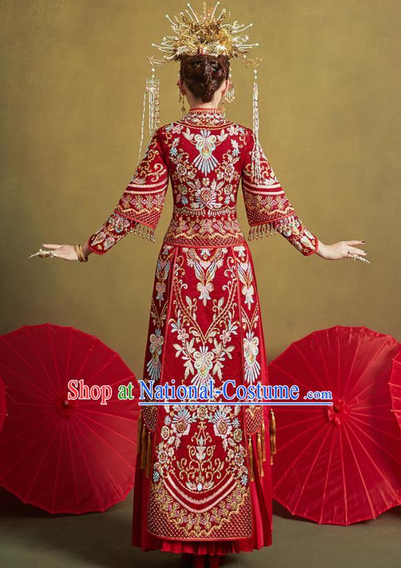 Chinese Traditional Embroidered Xiu He Suit Ancient Wedding Red Dress Bride Costumes for Women