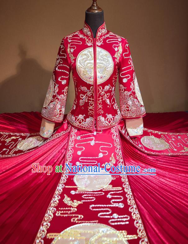 Chinese Traditional Xiu He Suit Embroidered Red Wedding Dress Ancient Bride Costumes for Women