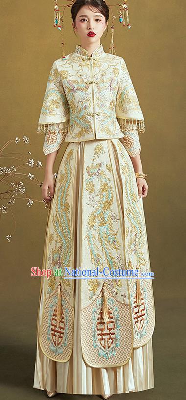 Chinese Traditional Embroidered Xiu He Suit Ancient Wedding Beige Dress Bride Costumes for Women