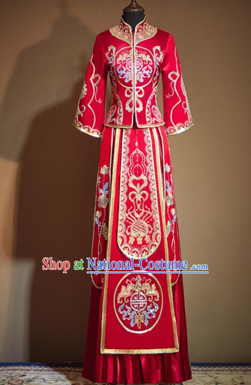 Chinese Traditional Embroidered Red Xiu He Suit Ancient Wedding Dress Bride Costumes for Women