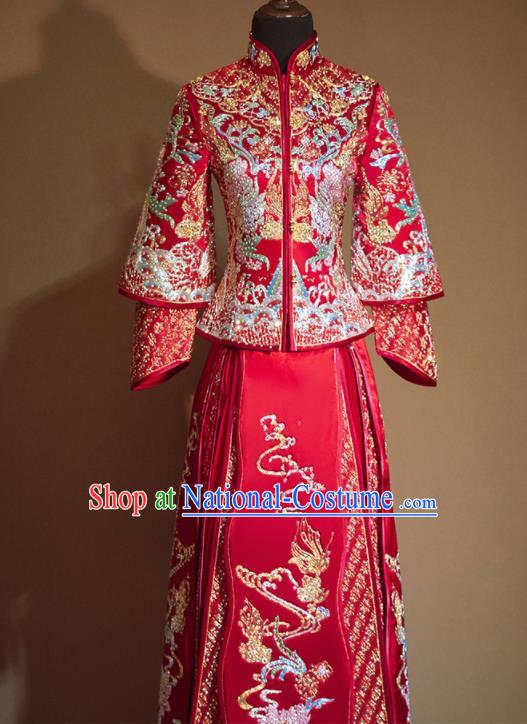 Chinese Traditional Embroidered Lotus Red Xiu He Suit Ancient Wedding Dress Bride Costumes for Women