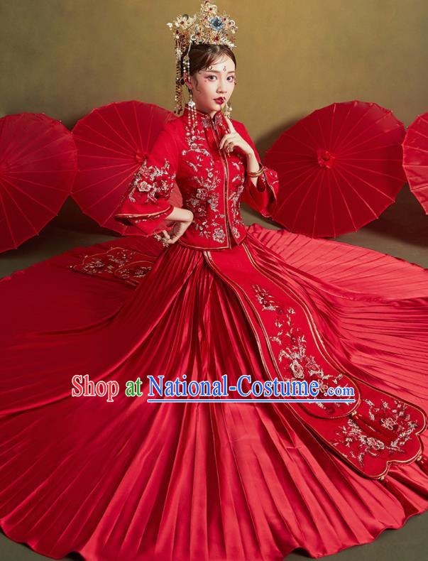 Chinese Traditional Wedding Xiu He Suit Embroidered Peony Red Blouse and Dress Ancient Bride Costumes for Women