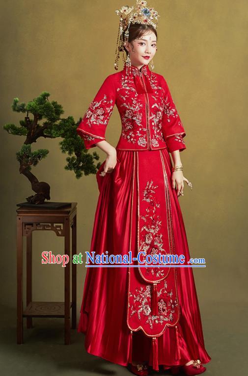 Chinese Traditional Wedding Xiu He Suit Embroidered Peony Red Blouse and Dress Ancient Bride Costumes for Women