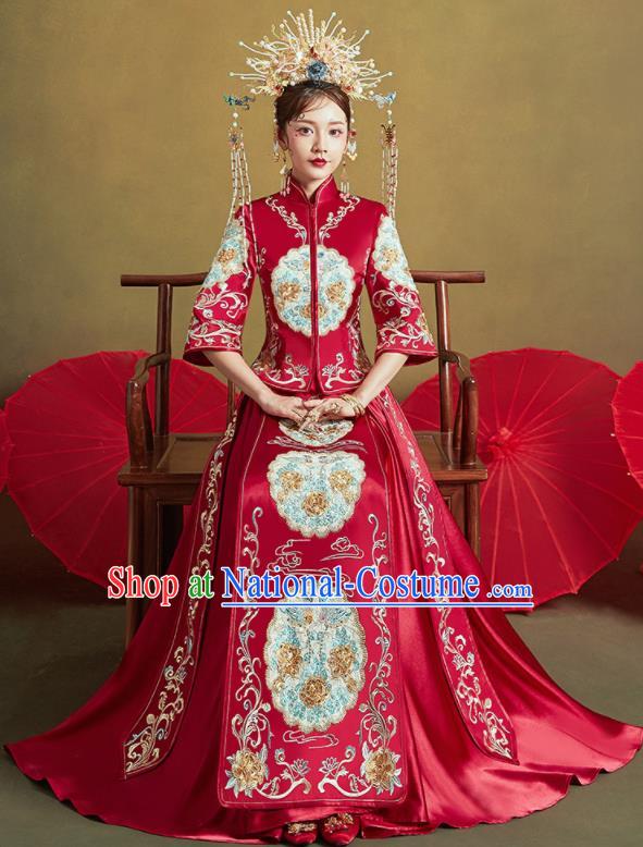 Chinese Traditional Wedding Embroidered Peony Xiu He Suit Red Blouse and Dress Ancient Bride Costumes for Women