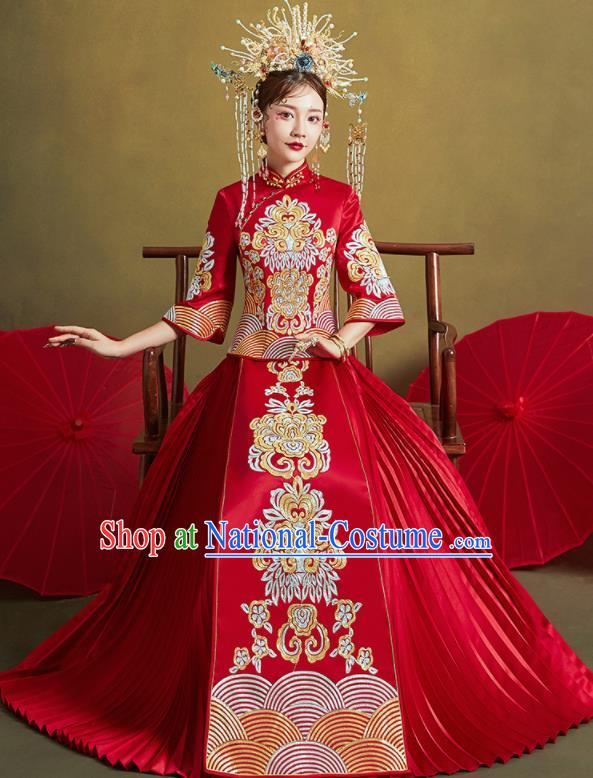 Chinese Traditional Wedding Embroidered Flower Xiu He Suit Red Blouse and Dress Ancient Bride Costumes for Women