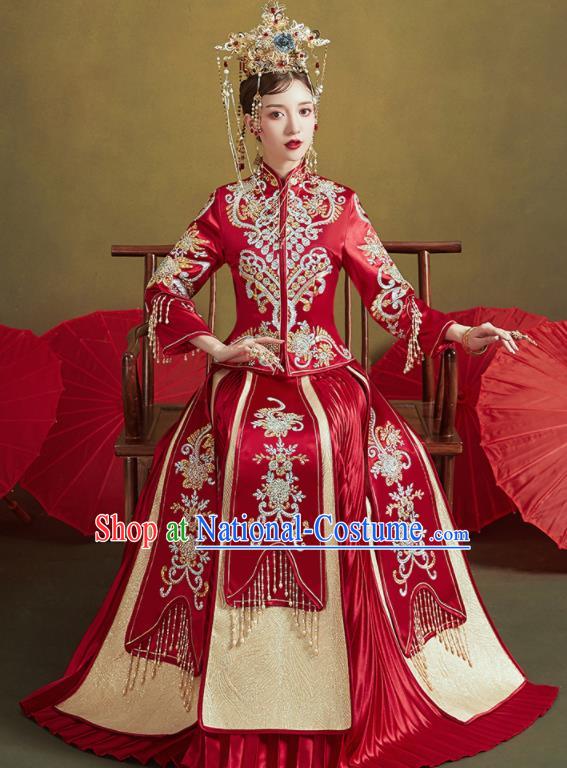 Chinese Traditional Embroidered Wedding Red Xiu He Suit Blouse and Tassel Dress Ancient Bride Costumes for Women