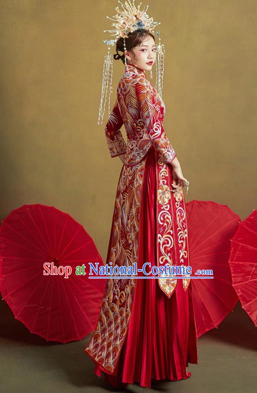 Chinese Traditional Wedding Xiu He Suit Embroidered Peony Red Blouse and Dress Ancient Bride Costumes for Women