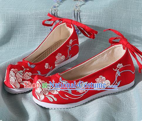 Chinese Handmade Embroidered Flowers Red Cloth Bow Shoes Traditional Ming Dynasty Hanfu Shoes Princess Shoes for Women