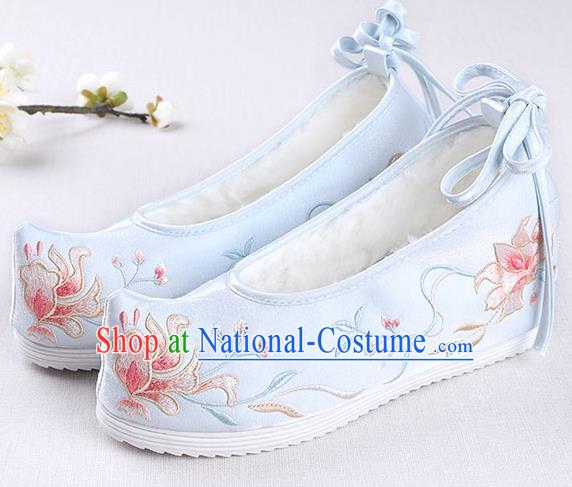 Chinese Handmade Opera Winter Blue Embroidered Shoes Traditional Hanfu Shoes National Shoes for Women