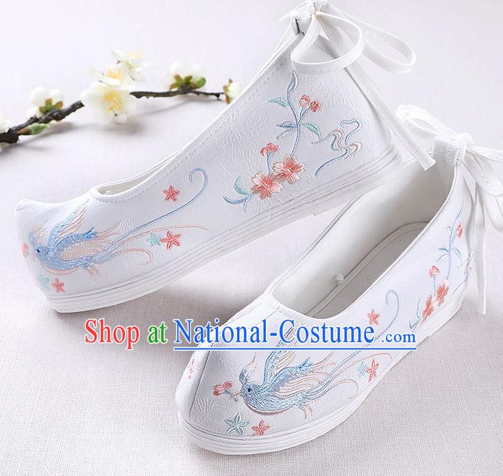 Chinese Handmade Opera Embroidered Pentas Bird White Shoes Traditional Hanfu Shoes National Shoes for Women