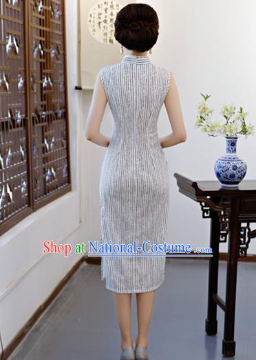 Chinese Traditional Qiapo Dress White Cotton Cheongsam National Costume for Women