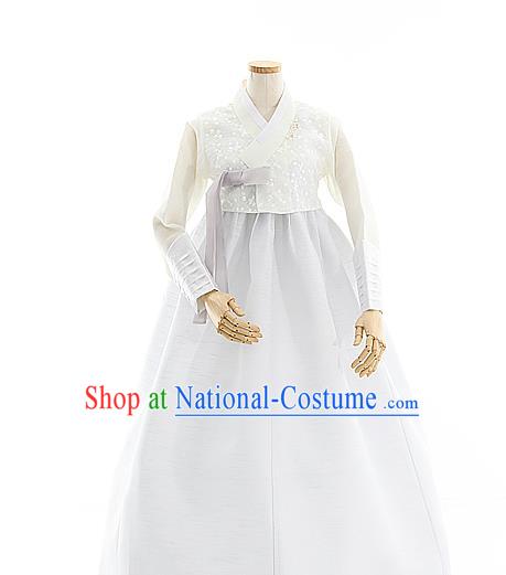 Korean Bride White Lace Blouse and Dress Korea Fashion Costumes Traditional Wedding Hanbok Apparels for Women