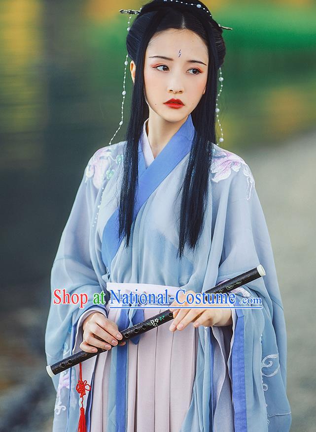 Chinese Ancient Jin Dynasty Female Swordsman Costumes Traditional Hanfu Apparels Wide Sleeve Blouse and Skirt Full Set