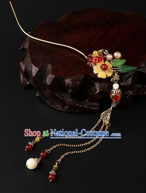 Chinese Classical Golden Tassel Hair Clip Hanfu Hair Accessories Handmade Ancient Princess Plum Blossom Hairpins for Women