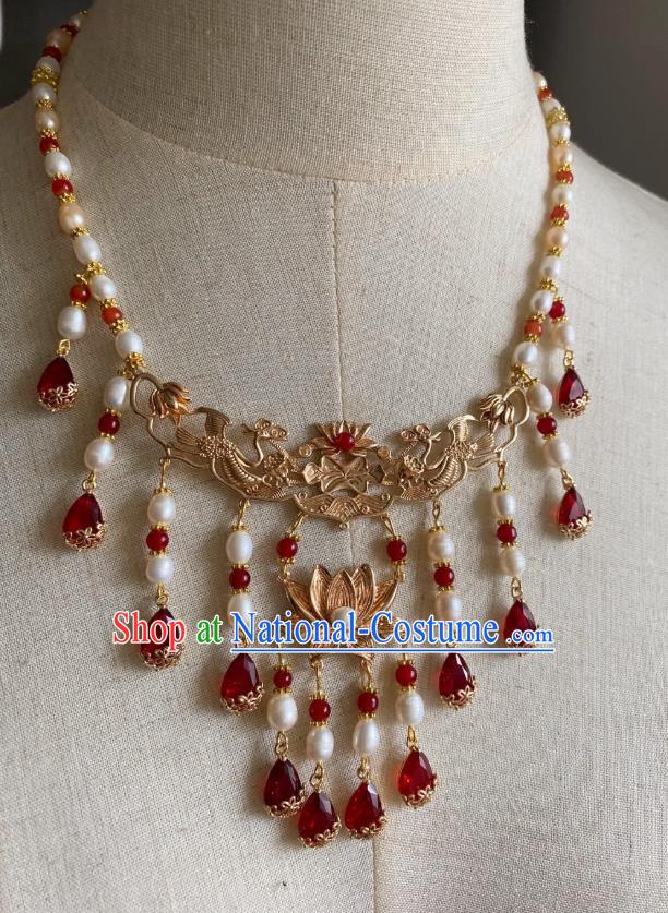 Chinese Handmade Red Crystal Pearls Tassel Necklet Classical Jewelry Accessories Ancient Hanfu Golden Lotus Phoenix Necklace for Women