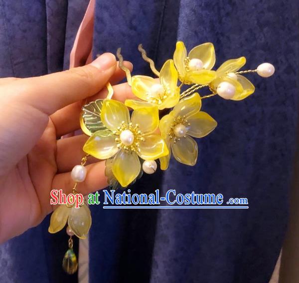 Chinese Ancient Princess Yellow Plum Blossom Hairpins Hair Accessories Handmade Ming Dynasty Tassel Hair Comb