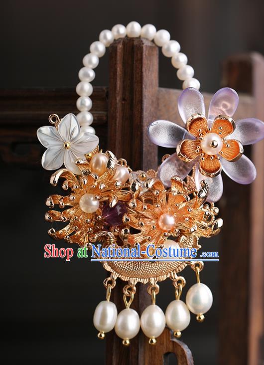 Chinese Handmade Classical Chrysanthemum Accessories Ancient Hanfu Ming Dynasty Princess Pearls Brooch