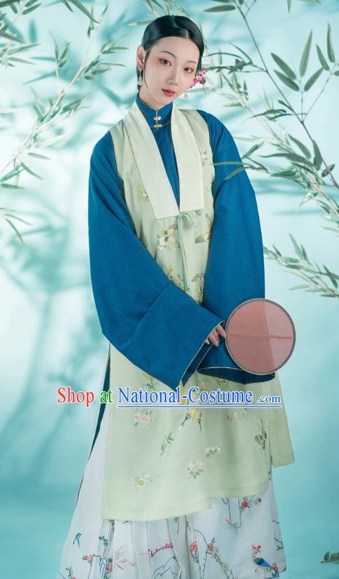 Chinese Ancient Patrician Young Mistress Historical Costumes Traditional Ming Dynasty Embroidered Butterfly Green Vest Blouse and Skirt Hanfu Apparels for Women