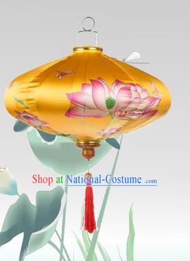 Chinese Traditional Printing Lotus Yellow Silk Palace Lanterns Handmade Hanging Lantern New Year Classical Lamp