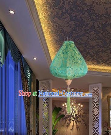 Chinese Traditional Lucky Pattern Green Silk Palace Lanterns Handmade Hanging Lantern Classical Festive New Year Tulip Lamp