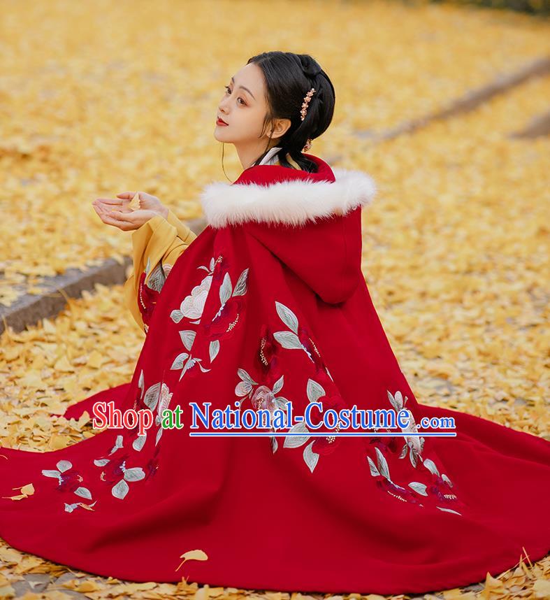 Chinese Ming Dynasty Embroidered Red Cape Costumes Traditional Ancient Princess Garment Hanfu Wool Hooded Cloak for Women