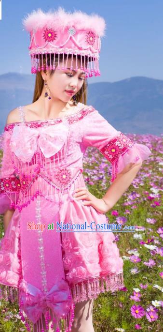 China Minority Folk Dance Costume Yunnan Miao Ethnic Pink Blouse and Short Pleated Skirt with Feather Hat