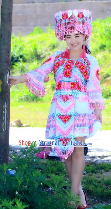 China Ethnic Female Apparels Yunnan Minority Folk Dance Blouse and Skirt with Hat Yao Nationality Travel Photography Clothing